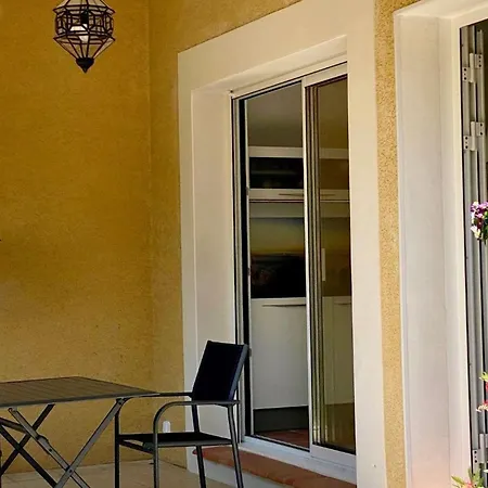 Сasa de vacaciones 3 A Avec Jardin Et Climatisation - Fr-1-604-1 *