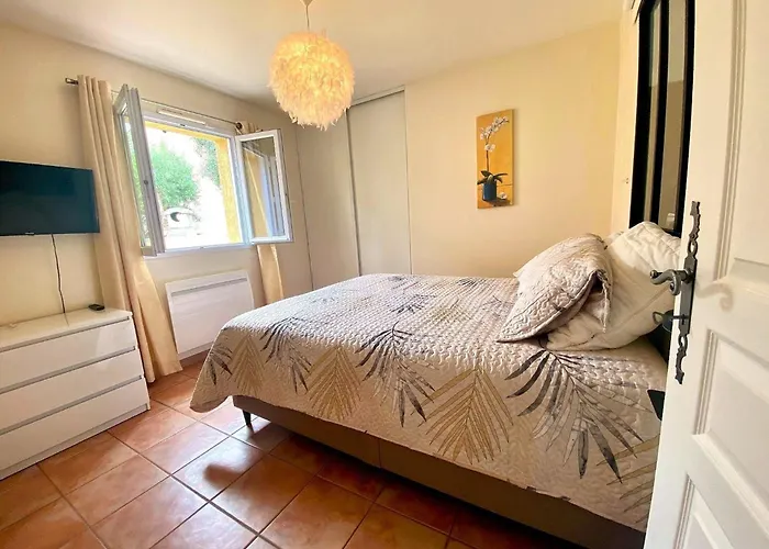 3 A Avec Jardin Et Climatisation - Fr-1-604-1 Mèze