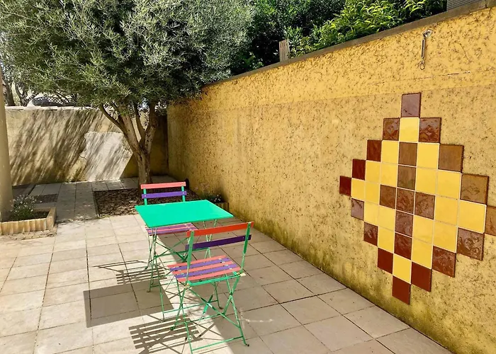 3 A Avec Jardin Et Climatisation - Fr-1-604-1 *